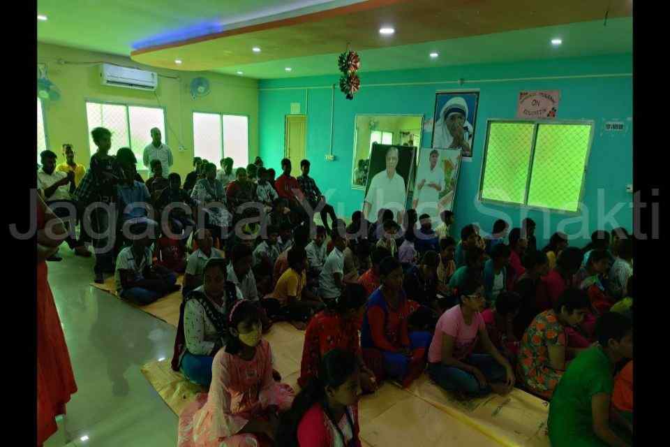 Raksha Bandhan with children of Chiranabin observation home 2022