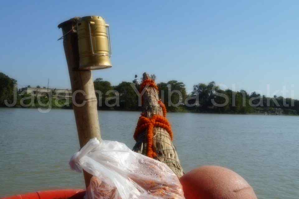 India first time Hogla Leaves Boat Expedition Hazarduary to Kolkata - 2017