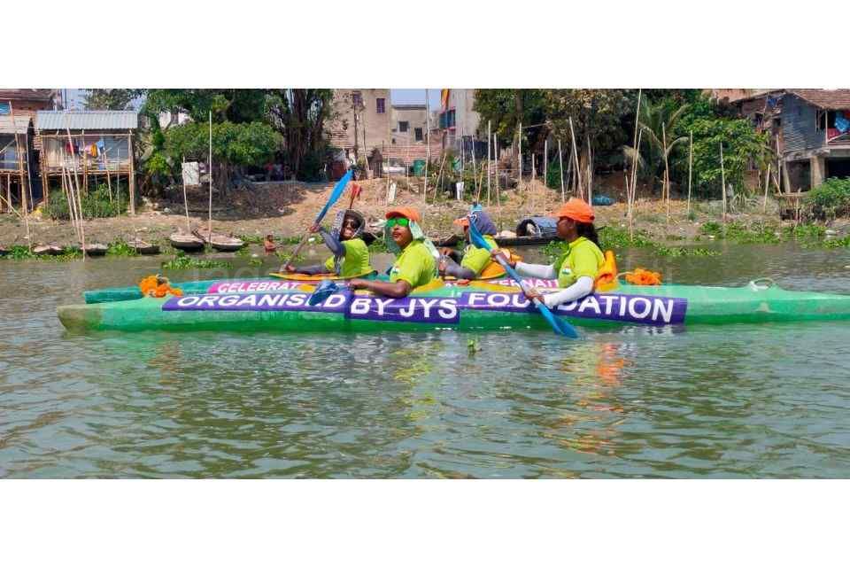 Women's Kayak Expedition from Nabadwip to Kolkata 2021